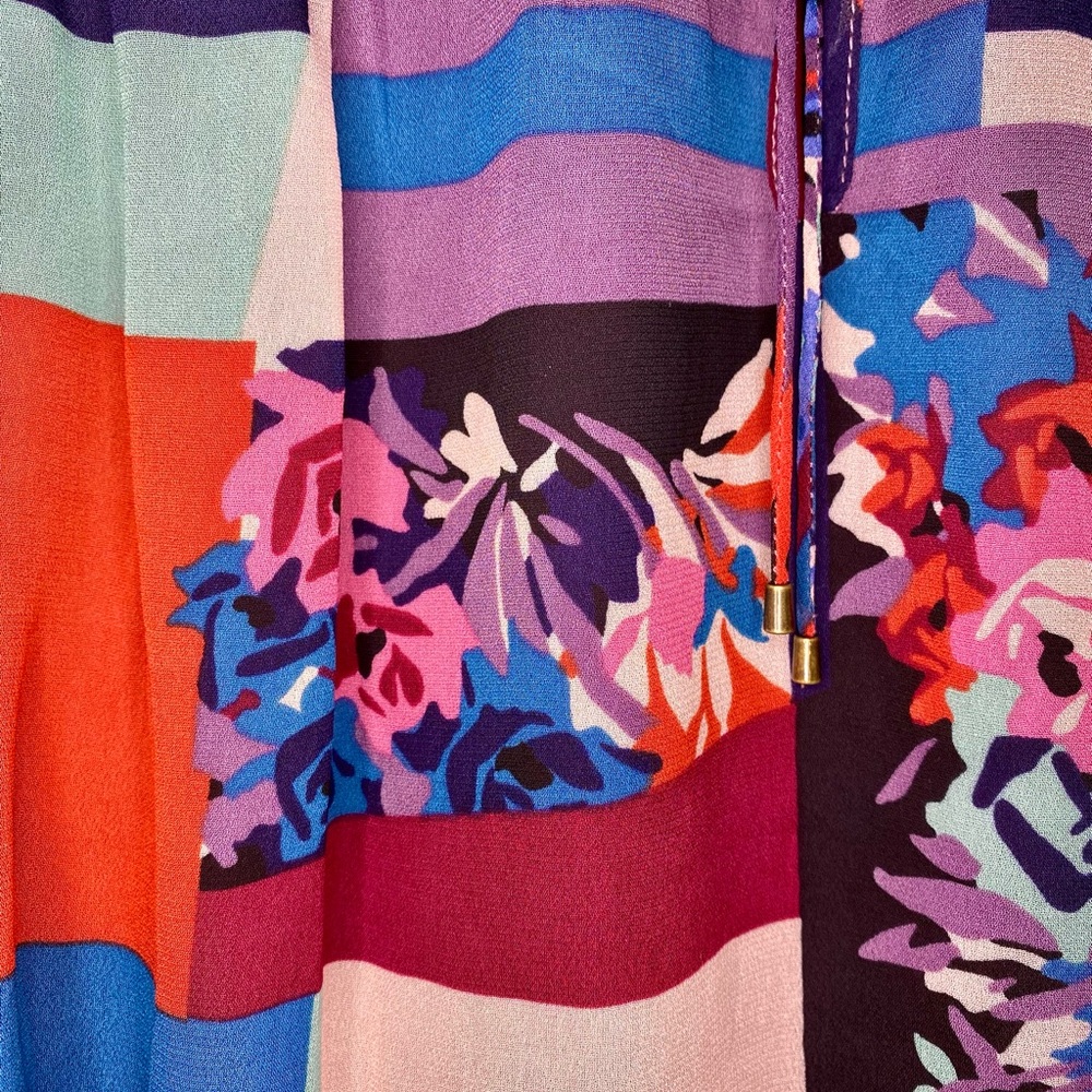 💥BOGO💥 Anthropologie Colorful Maeve blouse. Size L - Picture 4 of 7